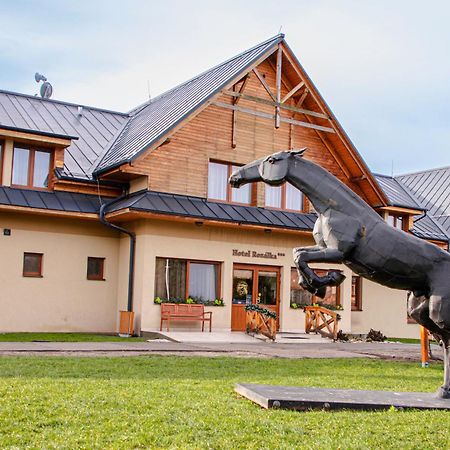 Hotel Rozalka Pezinok Dış mekan fotoğraf